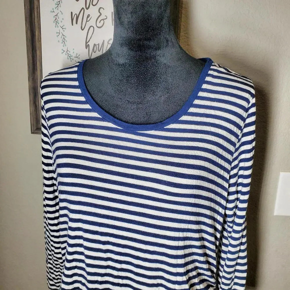 Liz Lange Maternity Women's Navy Blue and White Striped Midi Dress Size Large - Picture 8 of 15